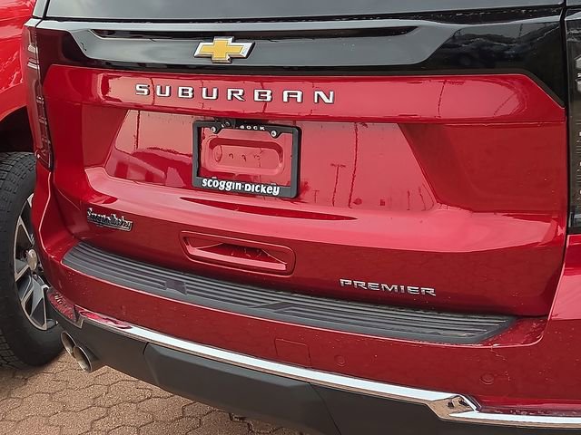 New 2025 Chevrolet Suburban Premier image 5