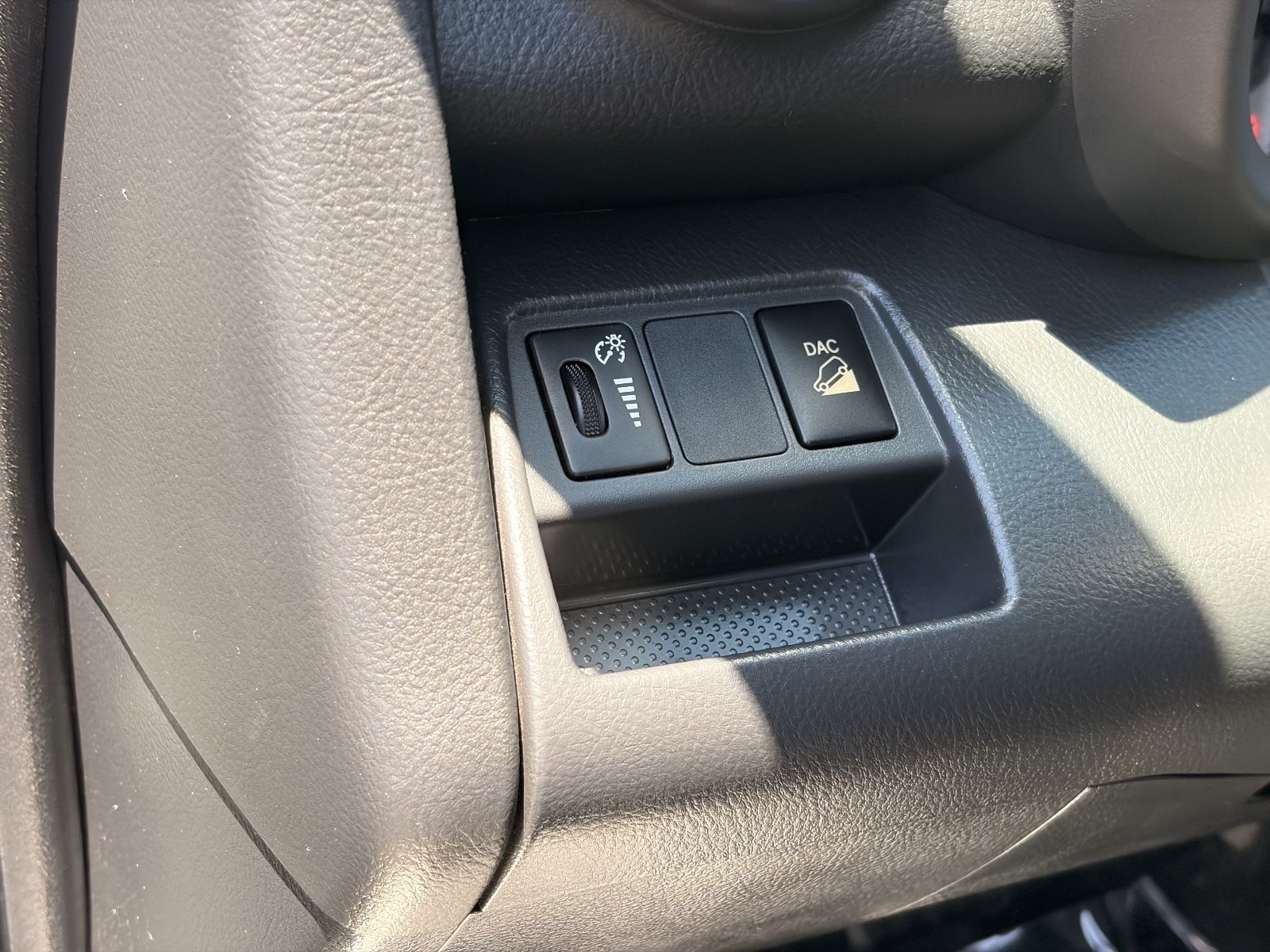 Used 2009 Toyota RAV4 Sport AWD/4WD image 21