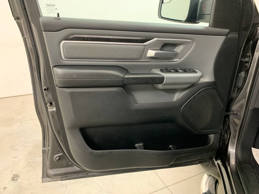 Used 2020 RAM 1500 Big Horn AWD/4WD image 6