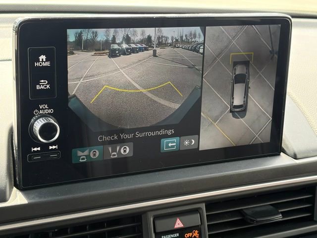 Certified 2025 Honda Pilot Black Edition image 23