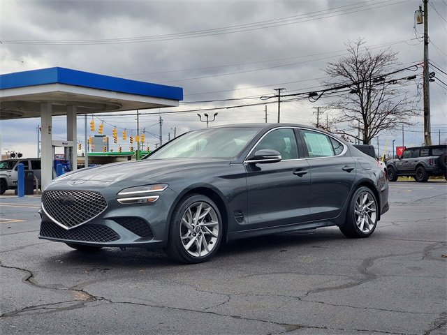 Used 2022 Genesis G70 2.0T image 32