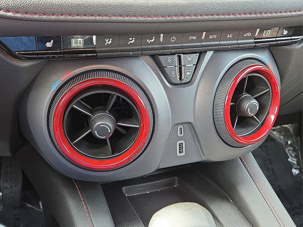 Used 2025 Chevrolet Blazer RS image 26