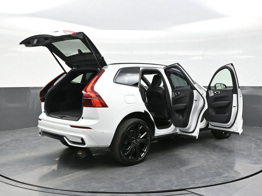 New 2026 Volvo XC60 T8 Ultra w/ Climate Package AWD/4WD image 46