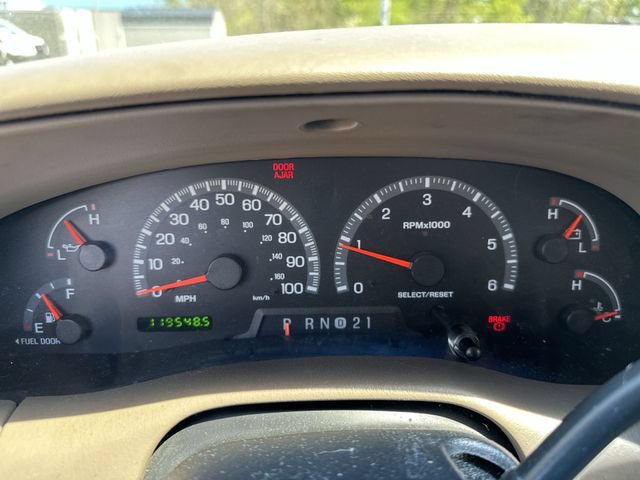 Used 2000 Ford F150 XLT RWD image 12