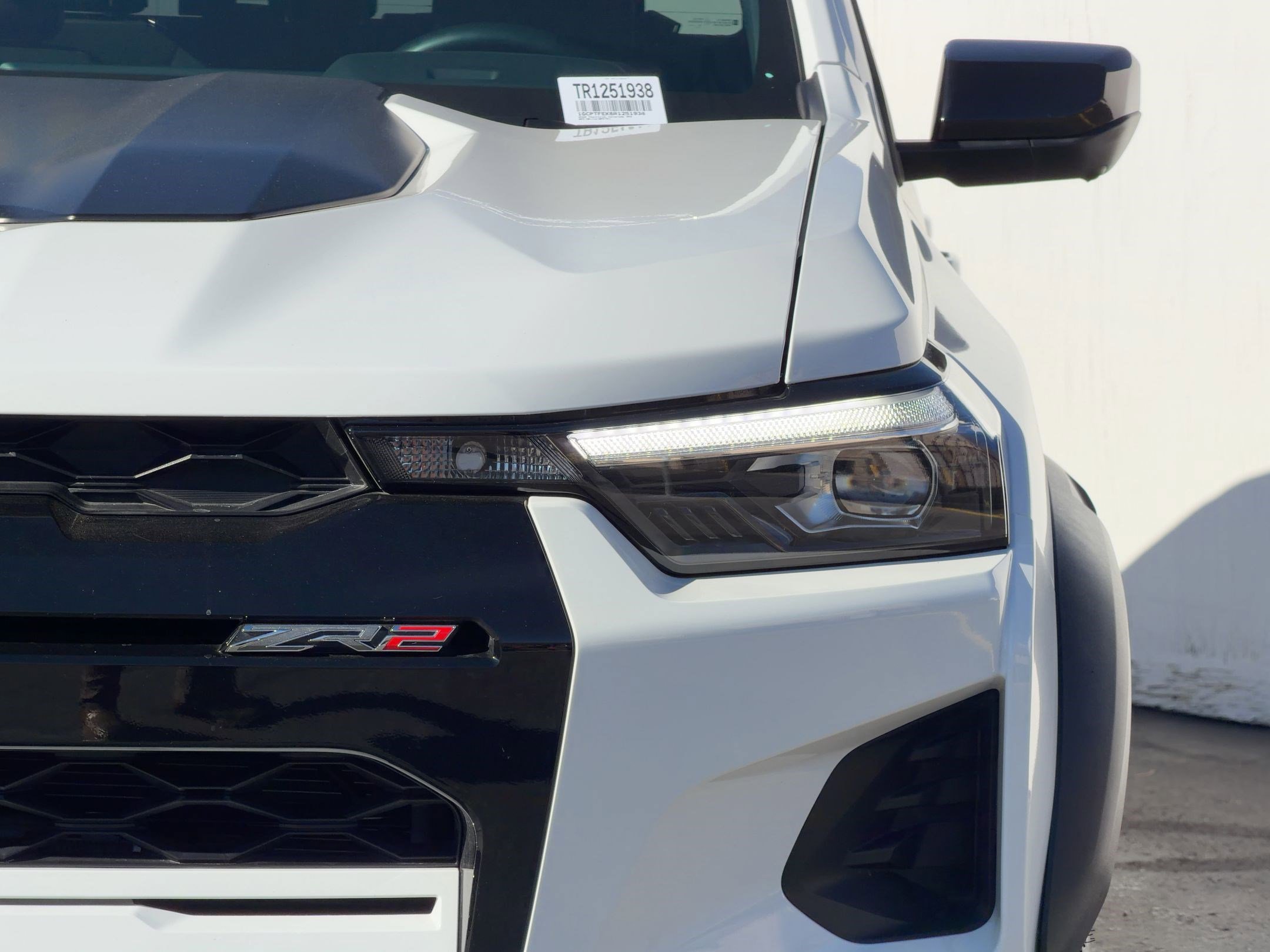 Used 2024 Chevrolet Colorado ZR2 w/ Technology Package image 9