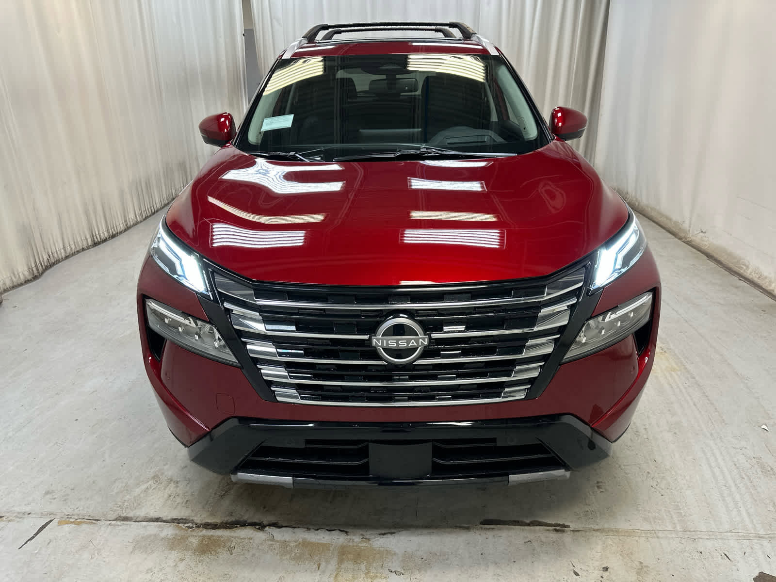 New 2026 Nissan Rogue Platinum image 7