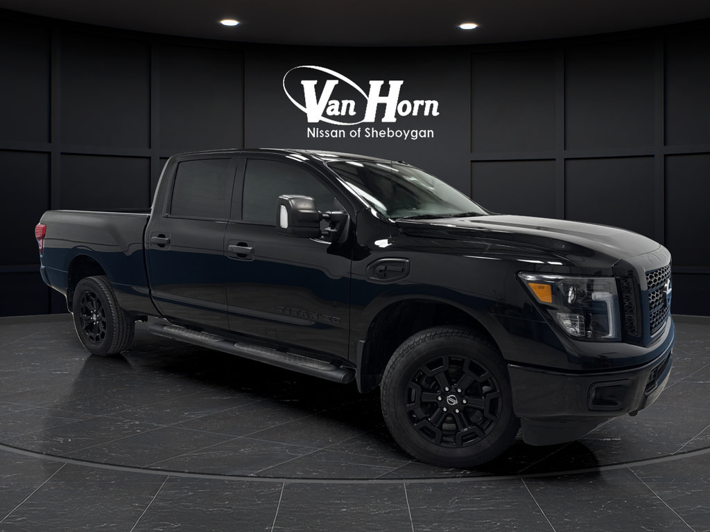 Used 2018 Nissan Titan SV w/ SV Convenience Package AWD/4WD image 1