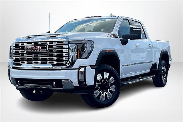Used 2024 GMC Sierra 2500 Denali image 3