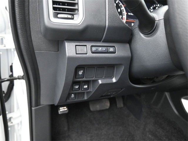 Used 2023 Nissan Frontier SV w/ Technology Package image 26