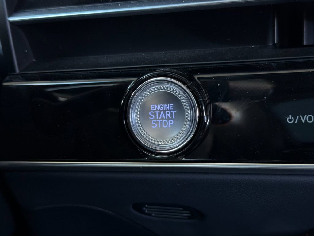 Used 2026 Genesis GV70 3.5T Sport Prestige AWD/4WD image 24