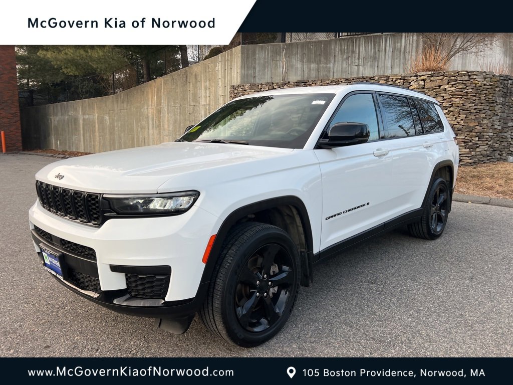 Used 2023 Jeep Grand Cherokee L Laredo image 1