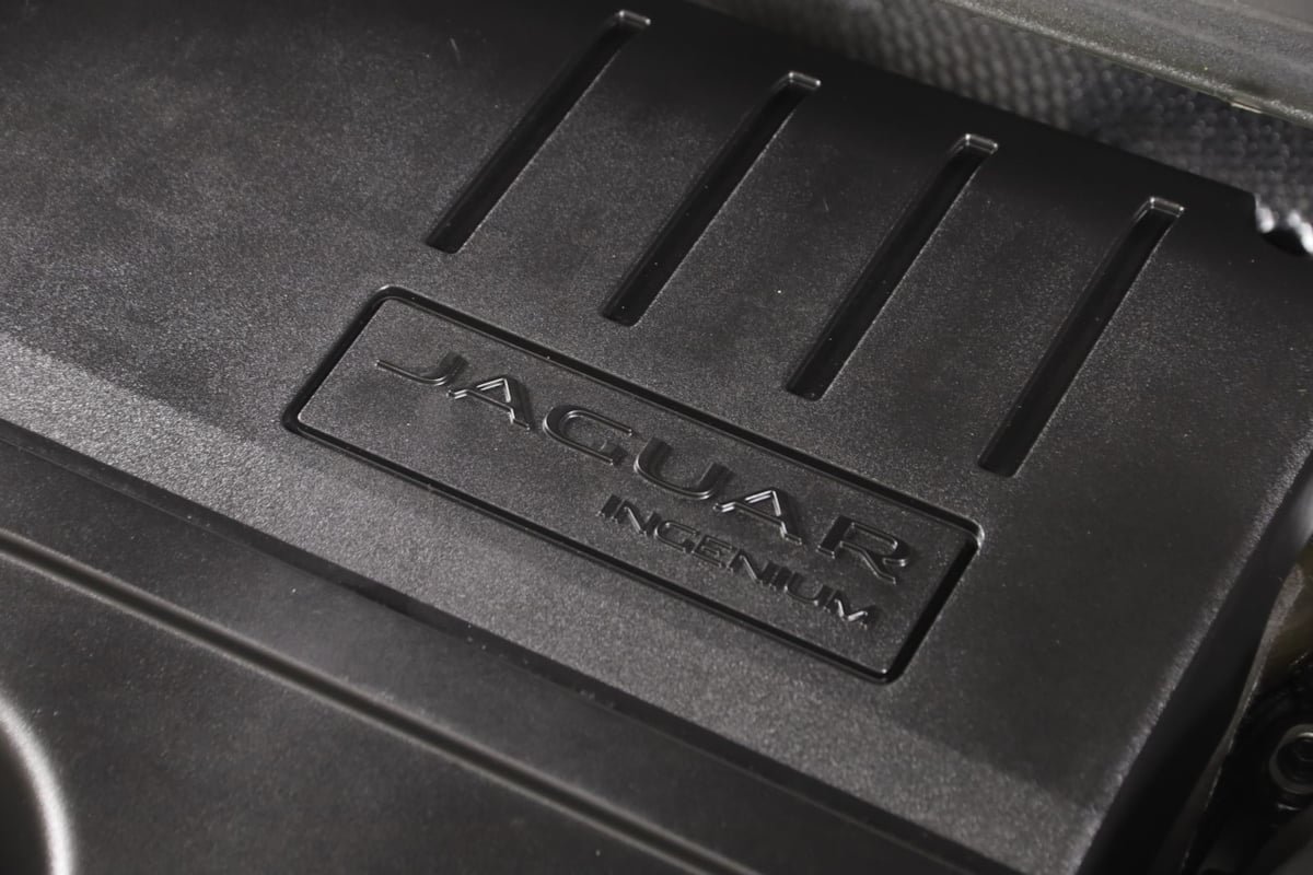 Used 2022 Jaguar E-PACE SE AWD/4WD image 19