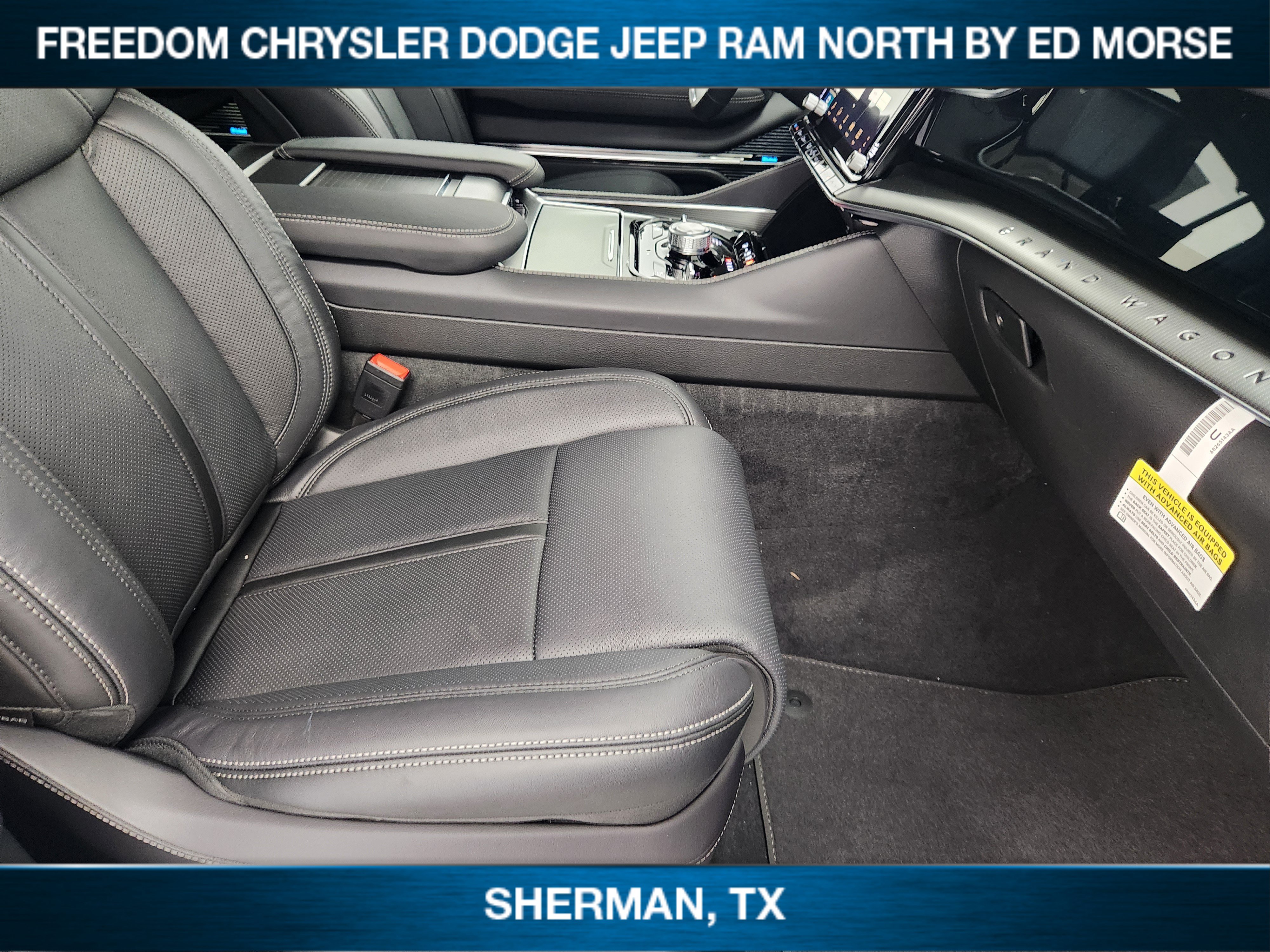 New 2026 Jeep Grand Wagoneer Summit w/ Rear Seat Video Group I AWD/4WD image 9