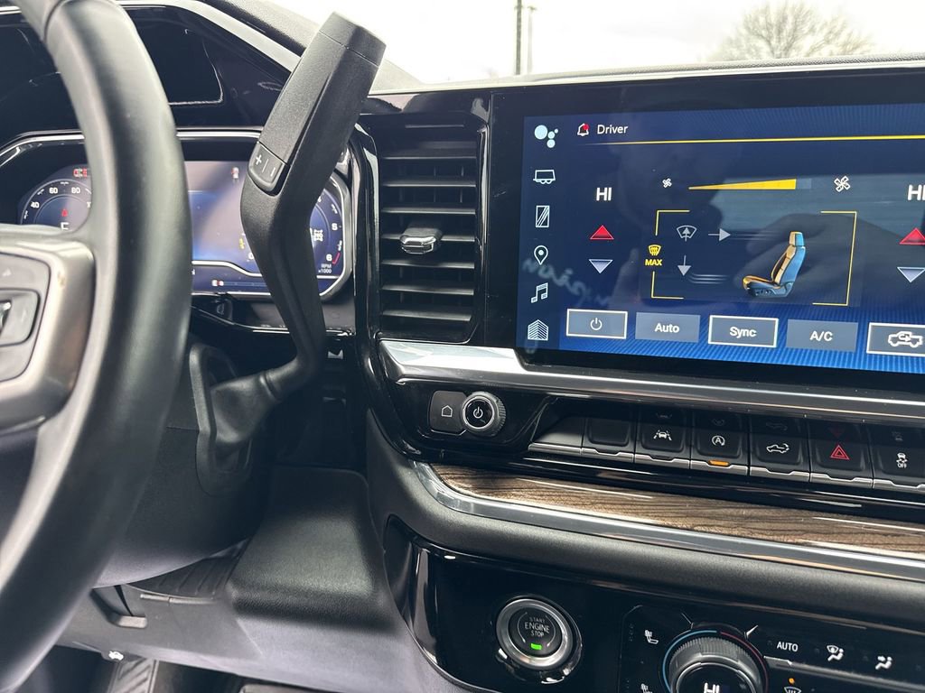 Used 2024 Chevrolet Silverado 1500 LT image 20