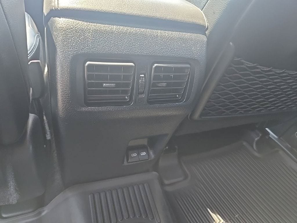 Used 2023 Toyota 4Runner Limited AWD/4WD image 26