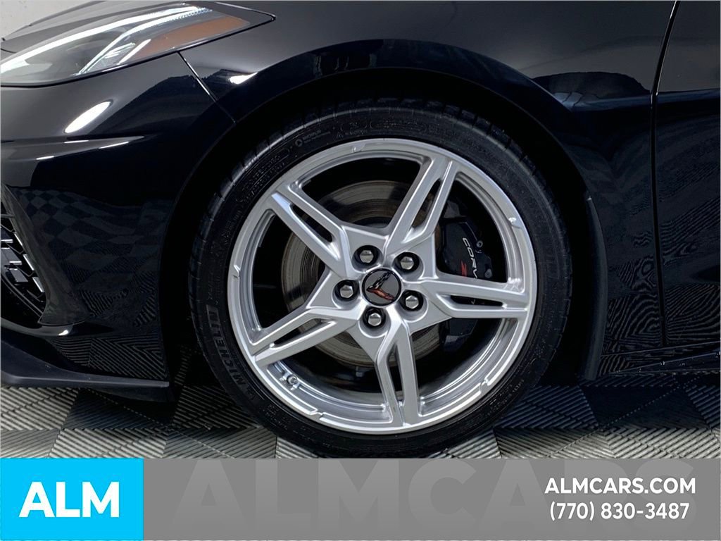 Used 2025 Chevrolet Corvette Stingray Coupe w/ 1LT image 14