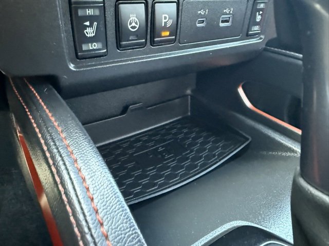Used 2023 Nissan Frontier PRO-4X w/ Pro-4X Premium Package image 32