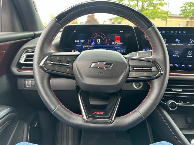 Used 2024 Chevrolet Traverse RS image 33