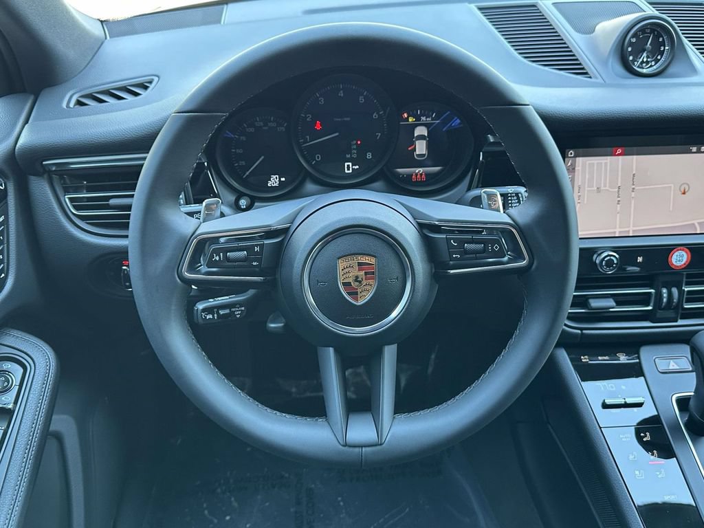 New 2026 Porsche Macan AWD/4WD image 17