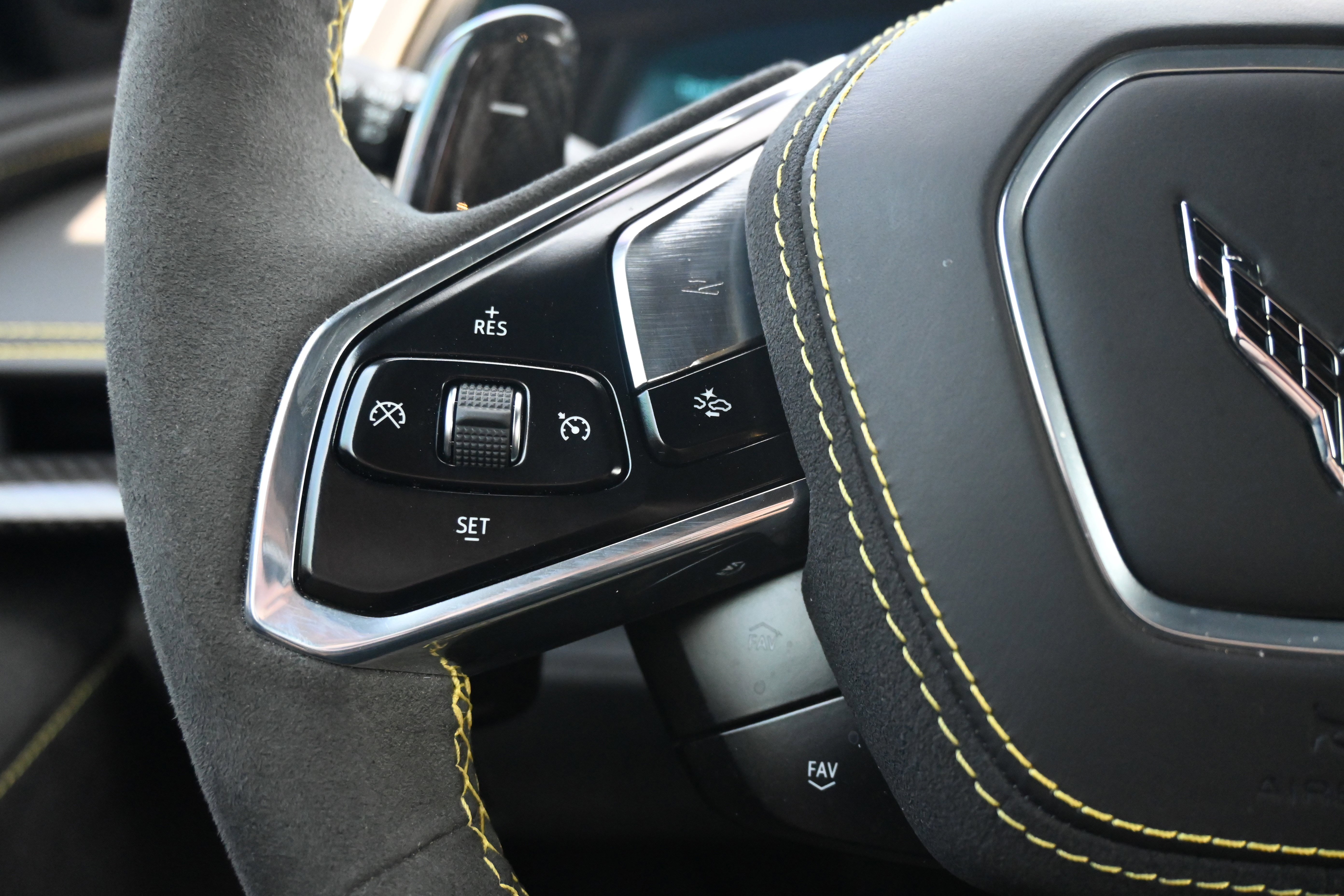 Used 2024 Chevrolet Corvette Stingray Premium Cpe image 29