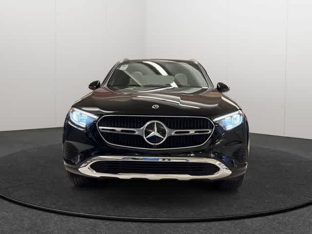 Certified 2026 Mercedes-Benz GLC 300 4MATIC image 2