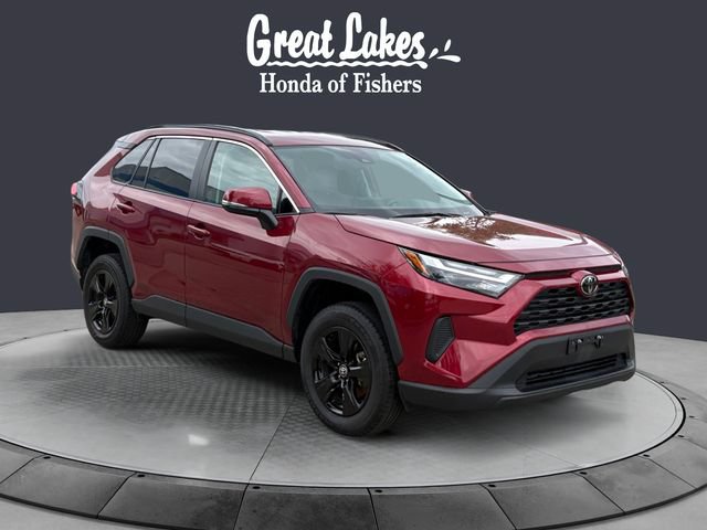 Used 2025 Toyota RAV4 XLE AWD/4WD image 7