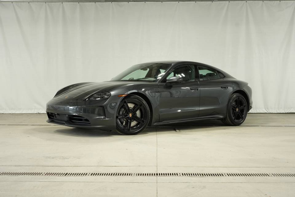 New 2025 Porsche Taycan 4S image 1