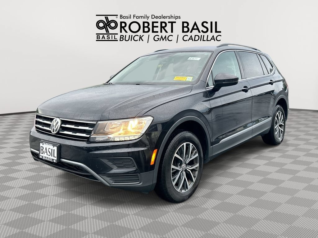 Used 2020 Volkswagen Tiguan SE w/ Panoramic Sunroof Package