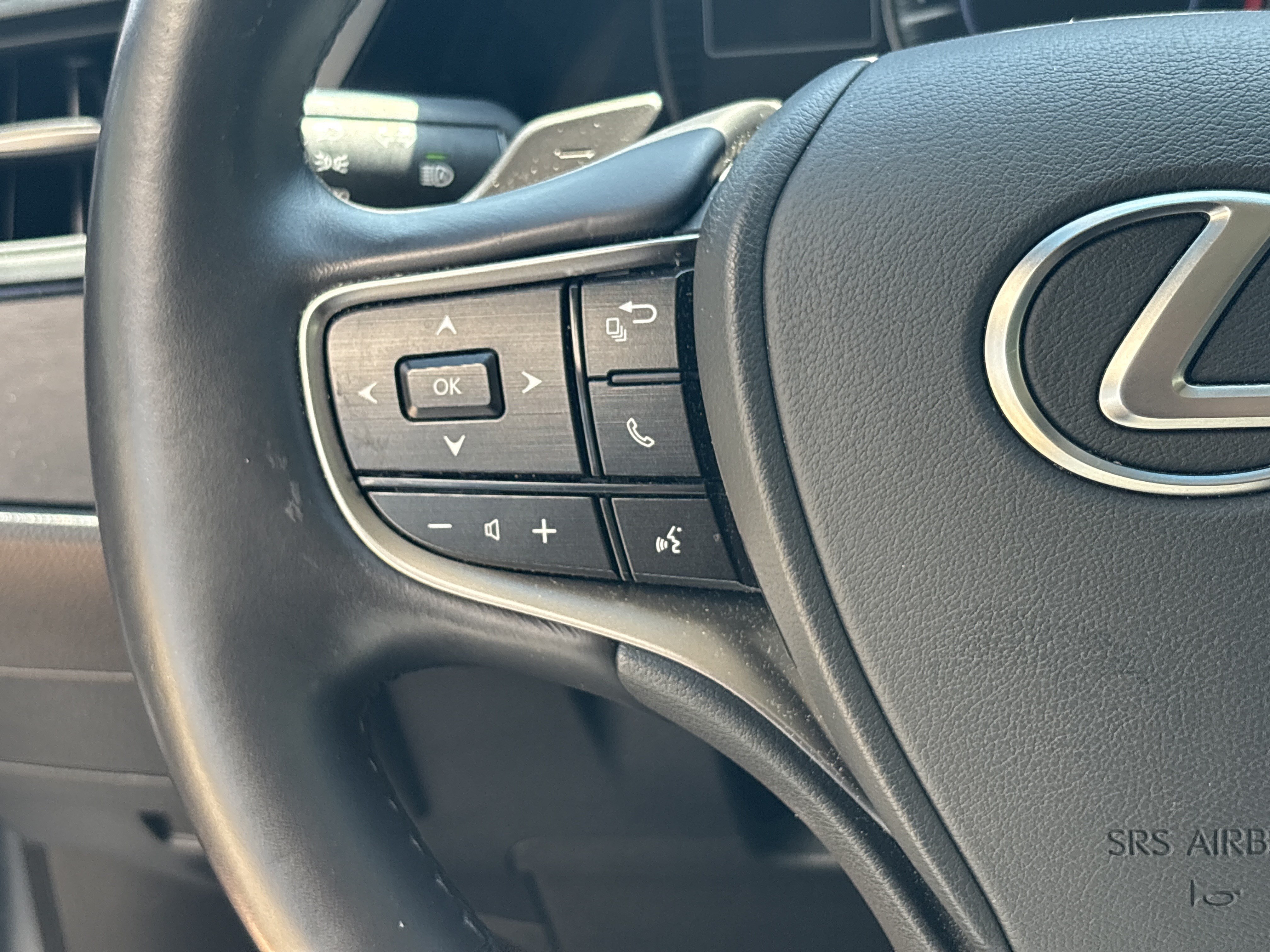 Certified 2025 Lexus ES 350 w/ Premium Package FWD image 19