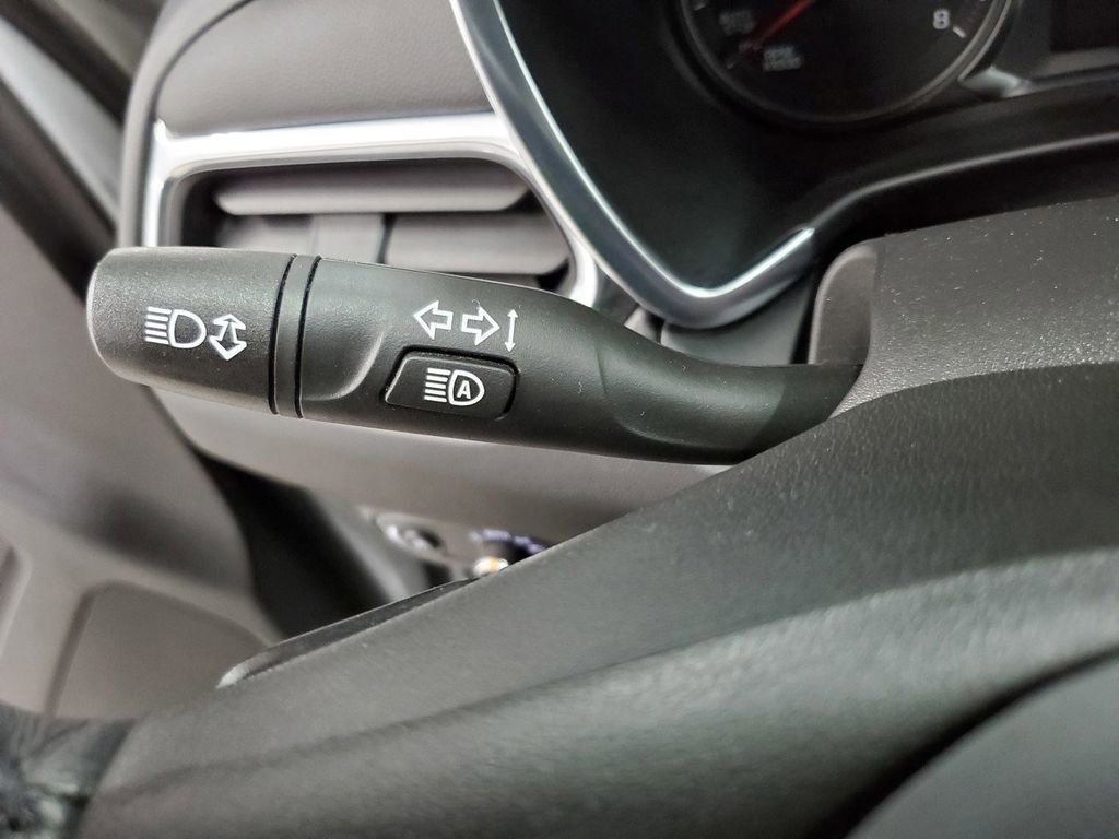 Used 2022 Chevrolet Equinox LT FWD image 34