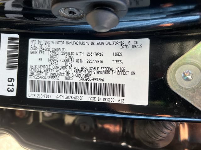 Used 2020 Toyota Tacoma TRD Off-Road w/ Technology Package AWD/4WD image 27