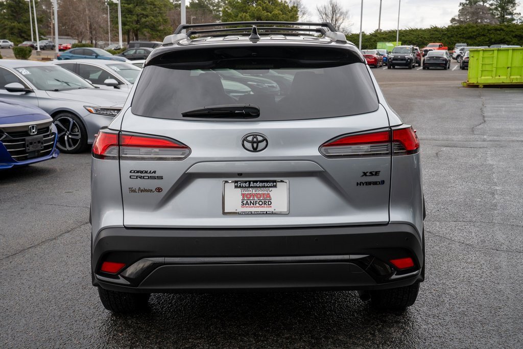 Certified 2024 Toyota Corolla Cross XSE image 4