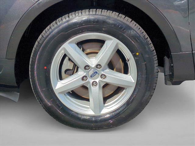 Used 2019 Ford Explorer XLT w/ Equipment Group 202A image 21