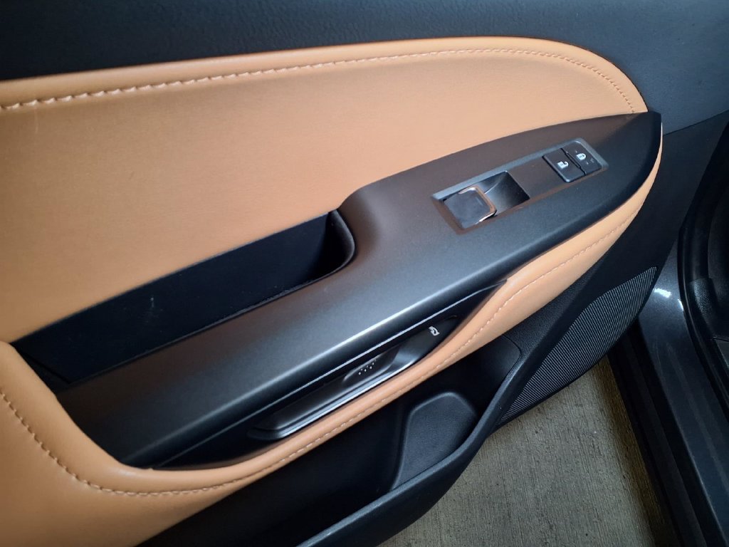 Used 2025 Lexus NX 350h AWD w/ Cold Area Package image 18