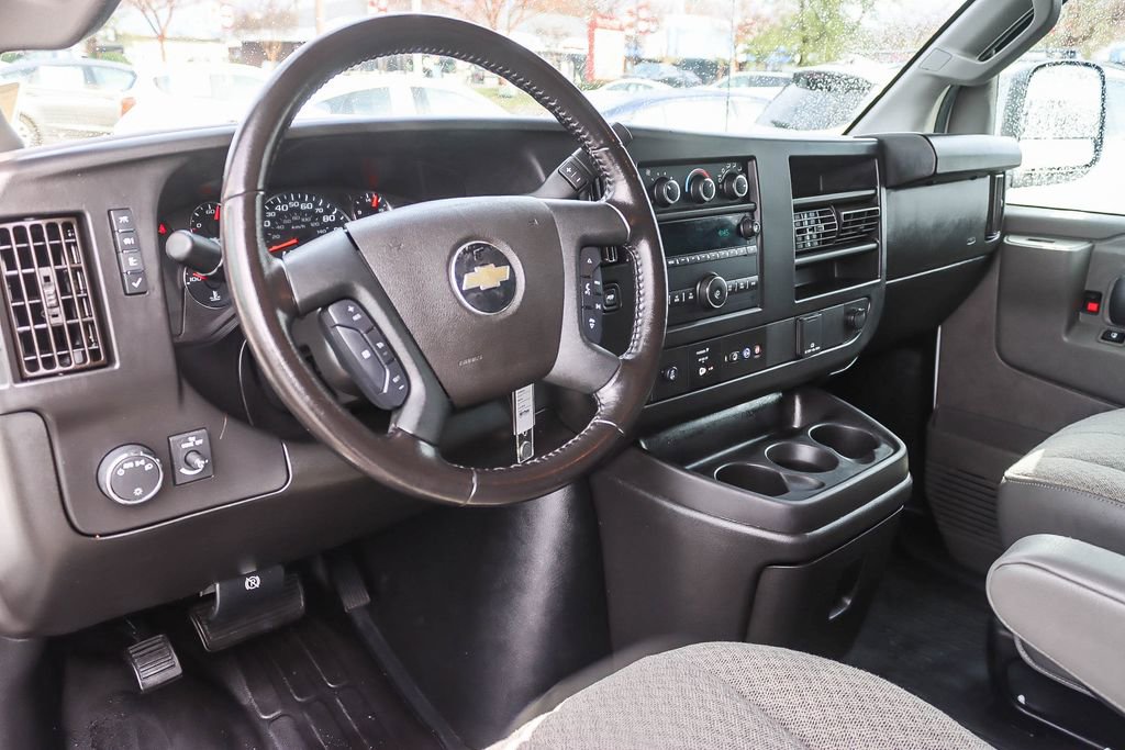 Used 2022 Chevrolet Express 3500 Work Van w/ Driver Convenience Package image 14