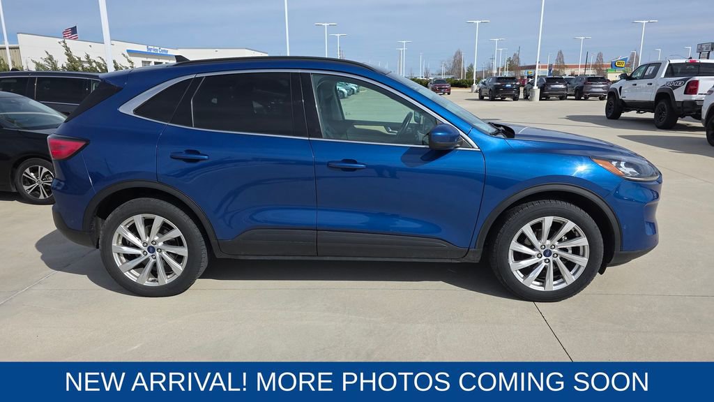 Used 2022 Ford Escape Titanium w/ Titanium Elite Package image 6