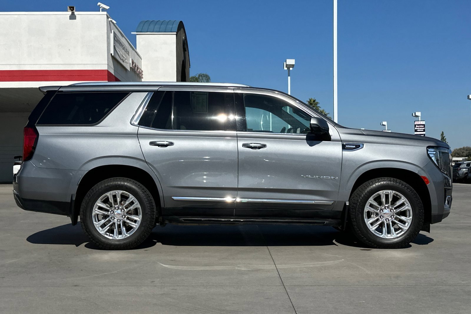 Used 2021 GMC Yukon SLT image 7