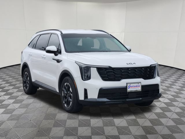 Used 2025 Kia Sorento S FWD image 2