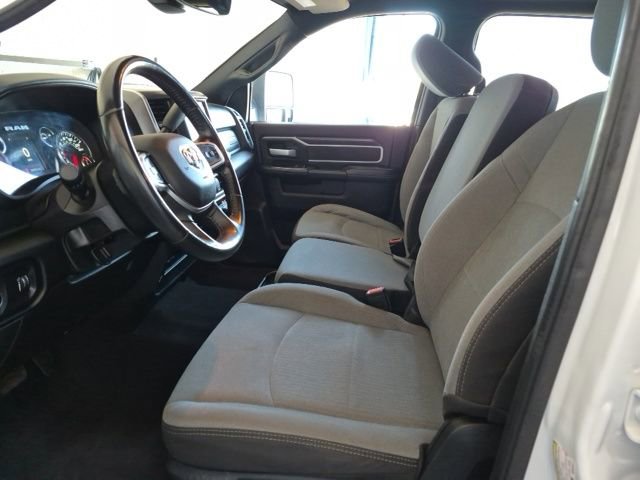 Used 2024 RAM 2500 Big Horn AWD/4WD image 23