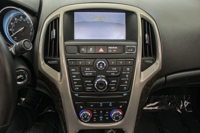 Used 2016 Buick Verano Leather w/ Experience Buick Package FWD image 29