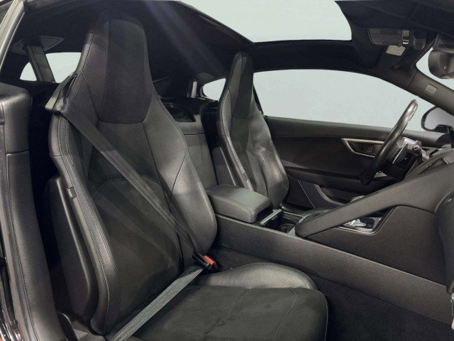 Used 2018 Jaguar F-TYPE Coupe image 46