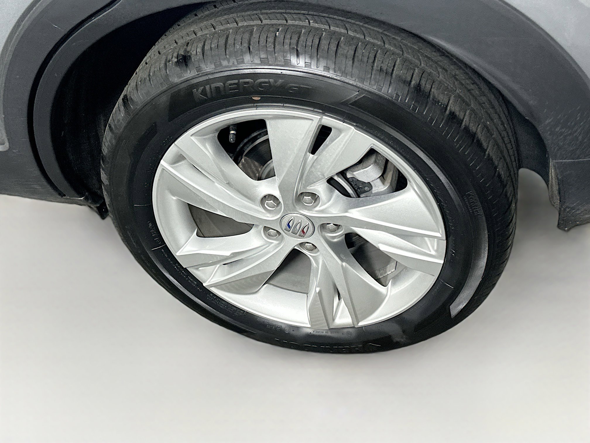 Used 2025 Buick Encore GX Preferred FWD image 11
