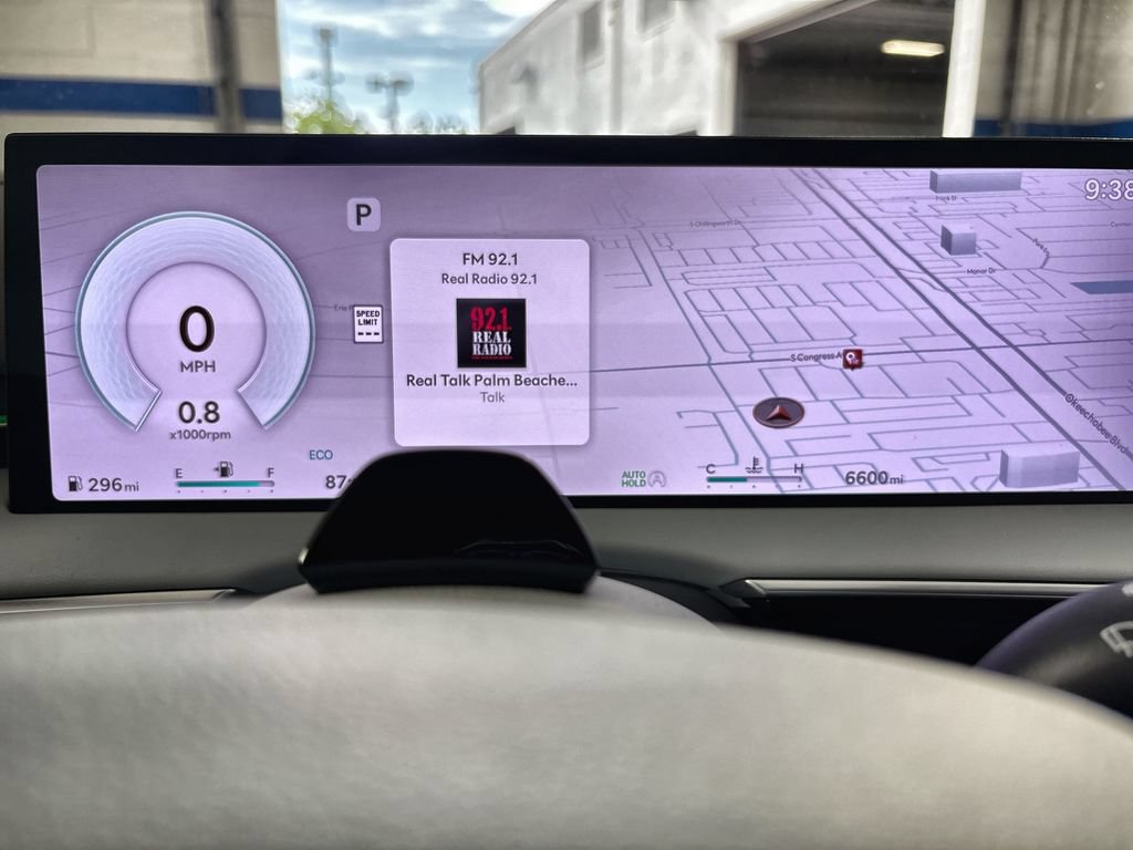 New 2026 Genesis GV70 2.5T Advanced AWD/4WD image 10