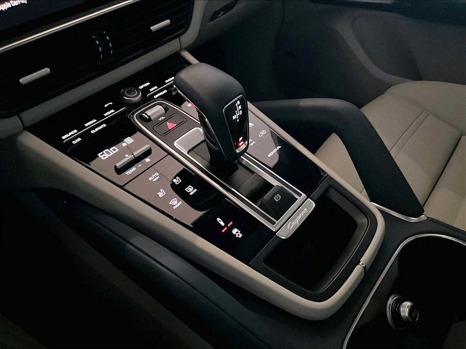 Used 2023 Porsche Cayenne Turbo S image 20