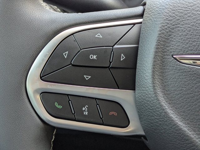 New 2026 Chrysler Pacifica Select FWD image 26