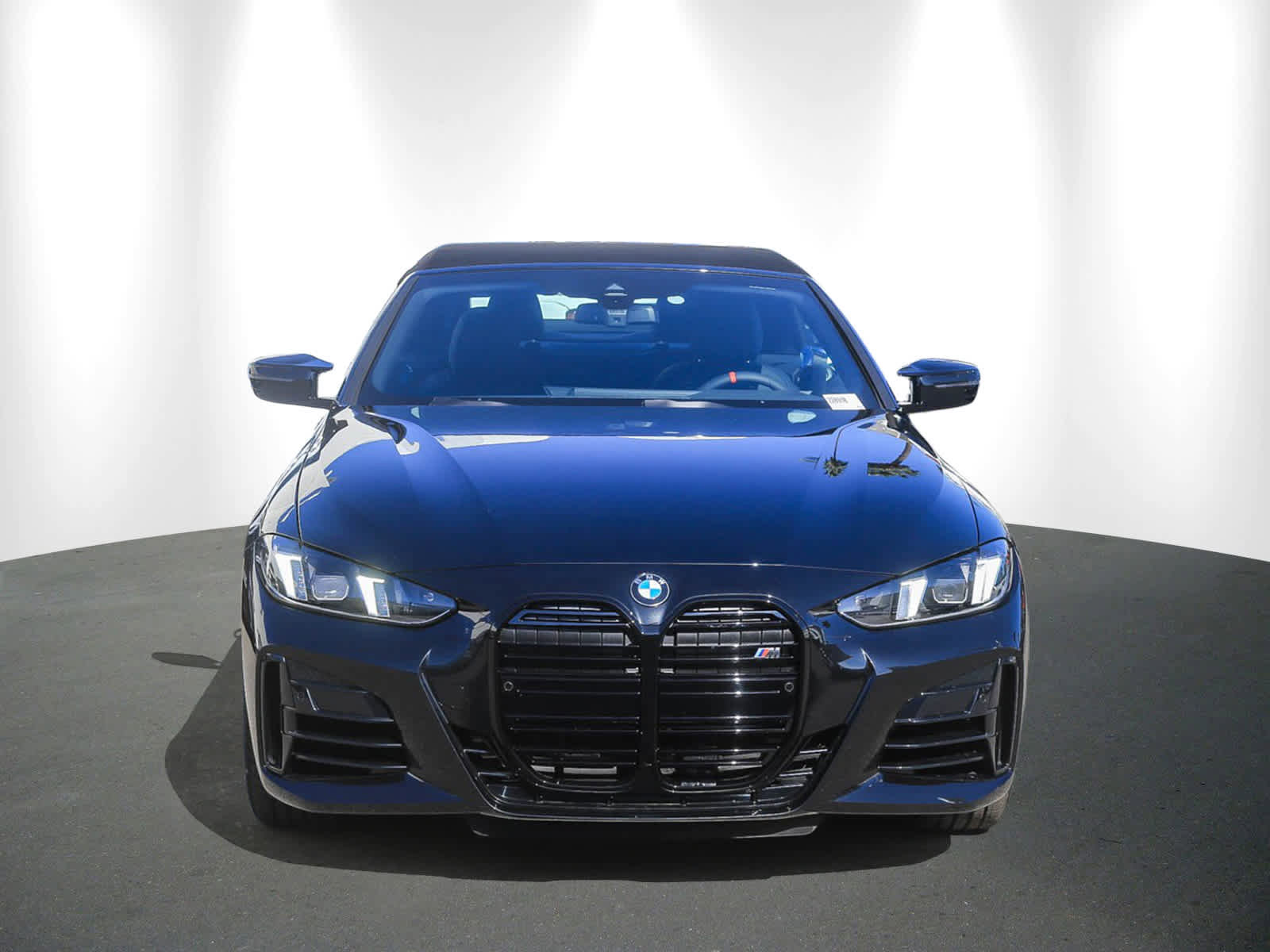 New 2026 BMW 440i xDrive Convertible w/ Premium Package image 2