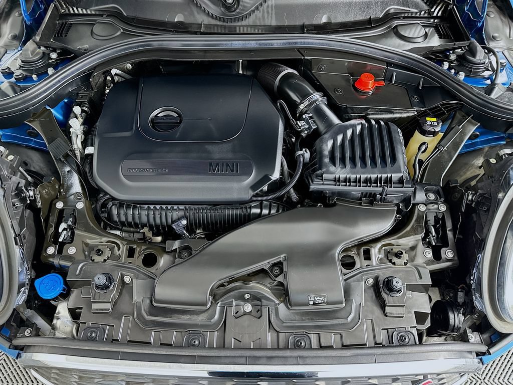 Certified 2022 MINI Cooper Clubman S FWD image 31