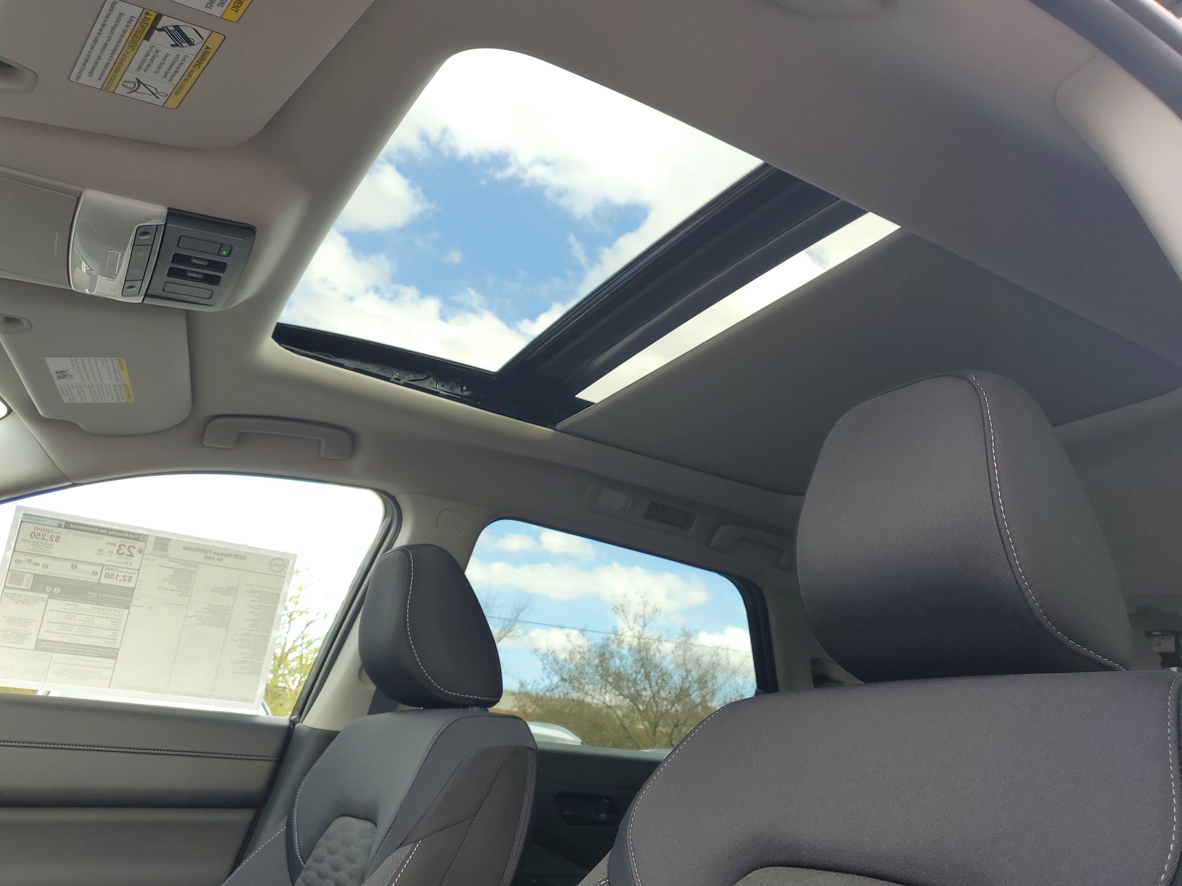 New 2026 Nissan Pathfinder SV w/ SV Premium Package image 7