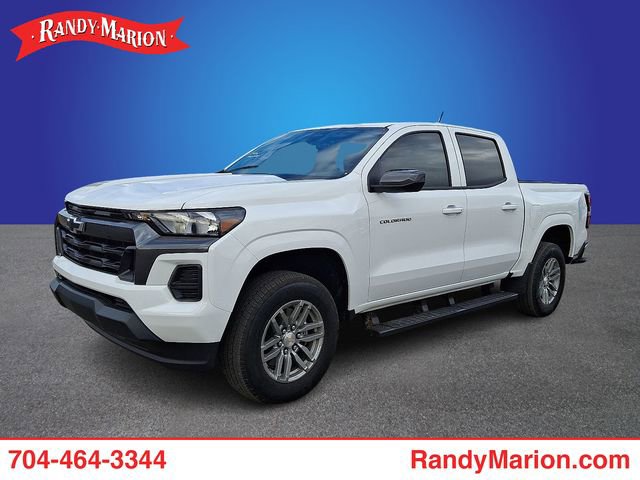 Used 2026 Chevrolet Colorado LT RWD image 1