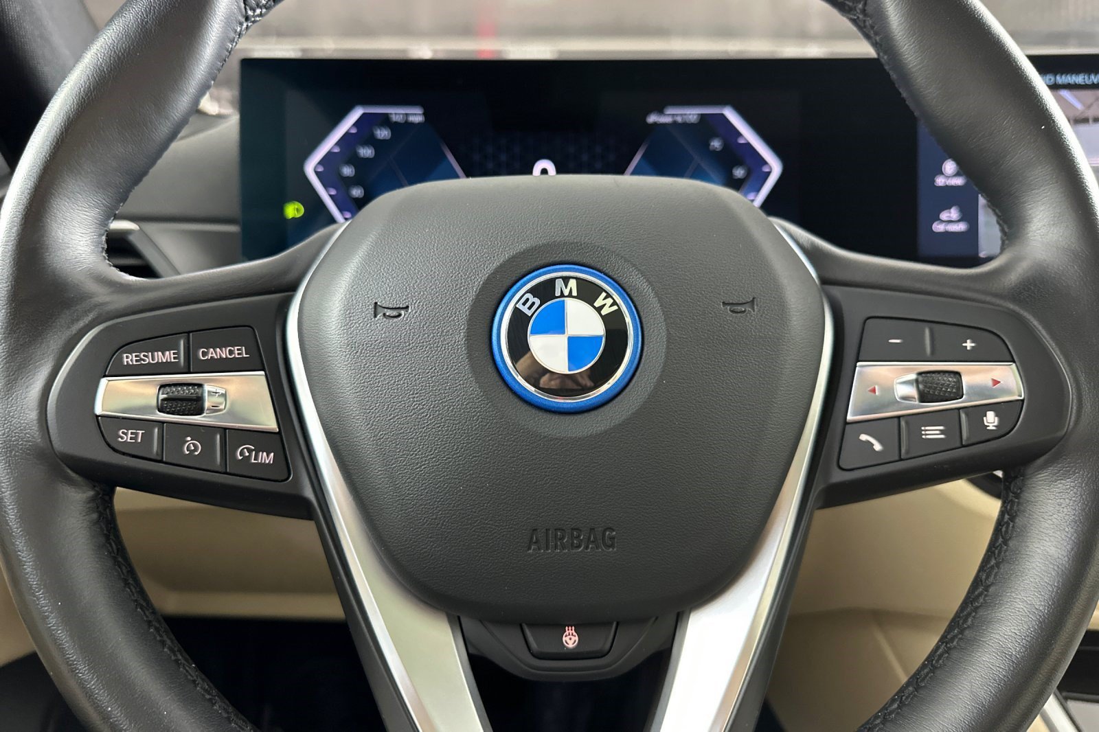 Used 2023 BMW i4 eDrive40 w/ Premium Package RWD image 11